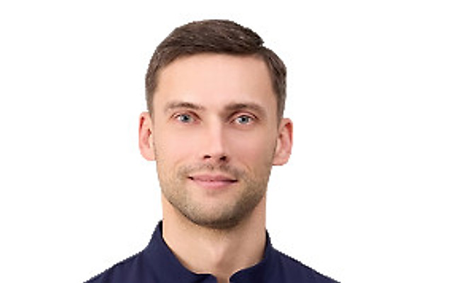 Попов Артем Александрович